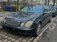 Gebraucht Mercedes E270 177 PS (130 kW) 2005 Schwarz Limousine