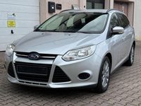 Gebraucht Ford Focus Trend 116 PS (85 kW) 2013 Silber Kombi