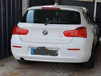 Gebraucht BMW 118 136 PS (100 kW) 2015 Weiß Kleinwagen