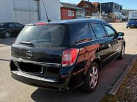 Gebraucht Opel Astra 116 PS (85 kW) 2007 Schwarz Kombi