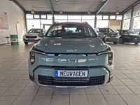 Neu Kia Stonic 101 PS (74 kW) 2026 Adventure green metallic SUV