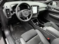 Gebraucht Volvo EC40 Plus 300 kW (408 PS) 2025 Manufacturer SUV
