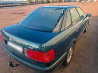 Gebraucht Audi 80 115 PS (84 kW) 1993 Grün Limousine