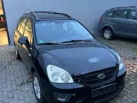 Gebraucht Kia Carens Basis 144 PS (105 kW) 2008 Schwarz Van / Kleinbus