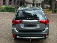 Gebraucht Mitsubishi Outlander 150 PS (110 kW) 2016 Grau SUV