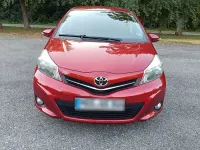 Gebraucht Toyota Yaris Edition 99 PS (72 kW) 2014 Rot Kleinwagen
