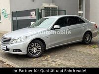 Gebraucht Mercedes E200 184 PS (135 kW) 2010 Iridiumsilber  metalliclack Limousine