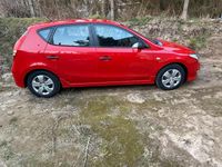Gebraucht Hyundai i30 90 PS (66 kW) 2004 Rot Kleinwagen