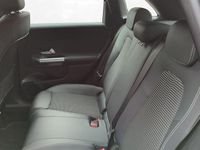 Gebraucht Mercedes B180 Progressive 136 PS (100 kW) 2022 Moutaingrau met. Van / Kleinbus