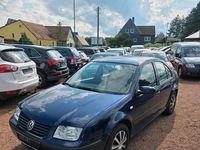 Gebraucht VW Bora 105 PS (77 kW) 2002 Blau Limousine