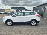 Gebraucht Ford Kuga Titanium 150 PS (110 kW) 2016 Weiß SUV