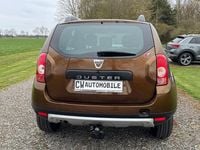 Gebraucht Dacia Duster Lauréate 105 PS (77 kW) 2011 Braun SUV