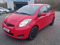 Gebraucht Toyota Yaris Cool 69 PS (50 kW) 2011 Rot Kleinwagen
