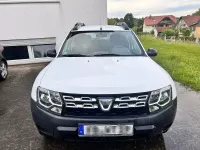 Używany Dacia Duster 102 KM (75 kW) 2014 Biały SUV