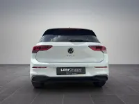 Gebraucht VW Golf VIII Life 131 PS (96 kW) 2023 Weiß Limousine