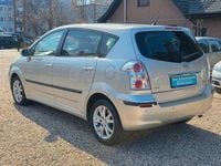 Gebraucht Toyota Corolla Verso 129 PS (94 kW) 2008 Silber Van / Kleinbus
