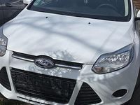 Gebraucht Ford Focus 2014 Weiß Kombi