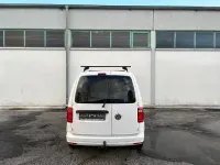 Używany VW Caddy 102 KM (75 kW) 2017 Biały Minivan