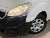 Gebraucht Peugeot Partner 90 PS (66 kW) 2015 Weiß Van / Kleinbus