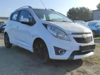Używany Chevrolet Spark LT 82 KM (60 kW) 2012 Biały Hatchback