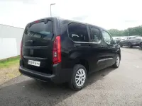 Neu Fiat Doblò Comfort 131 PS (96 kW) 2026 Blau Van / Kleinbus