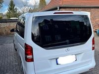 Gebraucht Mercedes V250 190 PS (139 kW) 2019 Weiß Van / Kleinbus
