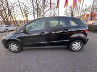 Gebraucht Mercedes B150 95 PS (69 kW) 2008 Schwarz Van / Kleinbus