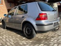 Gebraucht VW Golf IV Edition 75 PS (55 kW) 2002 Silber Limousine