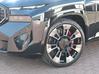 Gebraucht BMW XM Performance 653 PS (480 kW) 2024 Saphirschwarz mettalic SUV