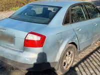 Gebraucht Audi A4 131 PS (96 kW) 2001 Blau Limousine