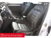 Gebraucht VW Passat R-line 200 PS (147 kW) 2024 Weiss Kombi