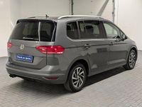 Gebraucht VW Touran Join 150 PS (110 kW) 2018 Grau Van / Kleinbus
