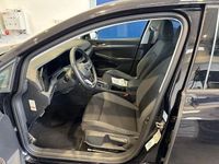 Gebraucht VW Golf VIII Active 110 PS (80 kW) 2022 Schwarz Limousine