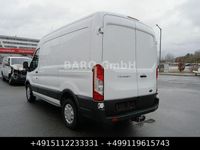 Gebraucht Ford Transit Trend 131 PS (96 kW) 2019 Weiß Van / Kleinbus