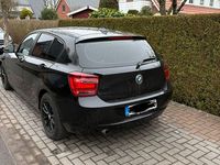 Gebraucht BMW 116 136 PS (100 kW) 2012 Schwarz Kleinwagen