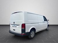 Gebraucht VW Transporter 110 PS (80 kW) 2024 Candyweiß Van