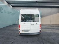 Gebraucht VW Crafter 140 PS (102 kW) 2024 Weiß Van