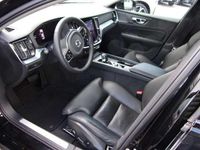 Gebraucht Volvo S60 145 PS (106 kW) 2023 Limousine