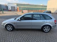 Gebraucht Mazda 323 114 PS (83 kW) 1999 Silber Limousine