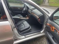 Gebraucht Mercedes E320 Elegance 224 PS (164 kW) 2002 Silber Limousine