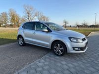 Gebraucht VW Polo Life 69 PS (50 kW) 2014 Reflexsilber metallic Kleinwagen