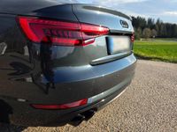 Gebraucht Audi A4 Ambiente 272 PS (200 kW) 2016 Grau Limousine