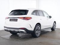 Gebraucht Mercedes GLC300 AMG 258 PS (189 kW) 2025 Weiß SUV