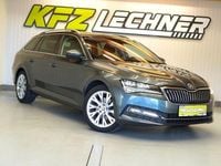 Gebraucht Skoda Superb 122 PS (89 kW) 2022 Grau Kombi
