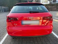 Gebraucht Audi A3 Ambition 150 PS (110 kW) 2013 Rot Limousine