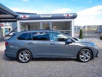Gebraucht VW Golf VIII R-line 150 PS (110 kW) 2023 Delfingrau Kombi