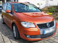 gebraucht VW Touran 1,4 TSI Unidet, AHK, sehr guter Zustand.