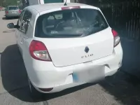 Gebraucht Renault Clio III 75 PS (55 kW) 2010 Weiß Kleinwagen
