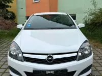 Gebraucht Opel Astra GTC 110 PS (80 kW) 2009 Weiß Coupé