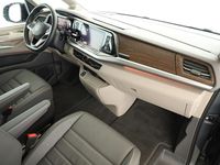 Second-hand VW Multivan Style 150 CP (110 kW) 2025 Gri Monovolum